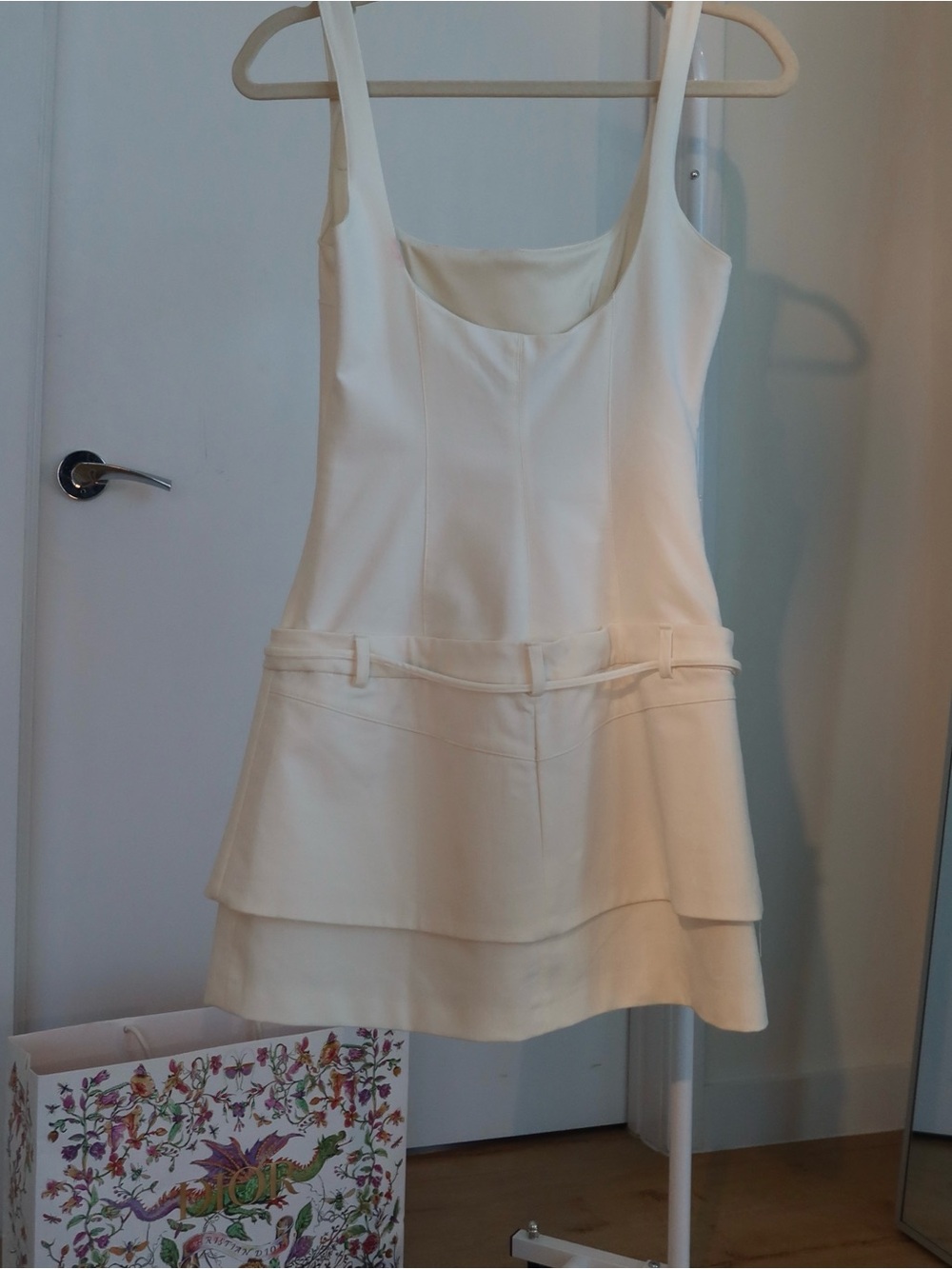 🕊️ Zara White Mini Dress 🕊️ XS - Picture 9 of 9